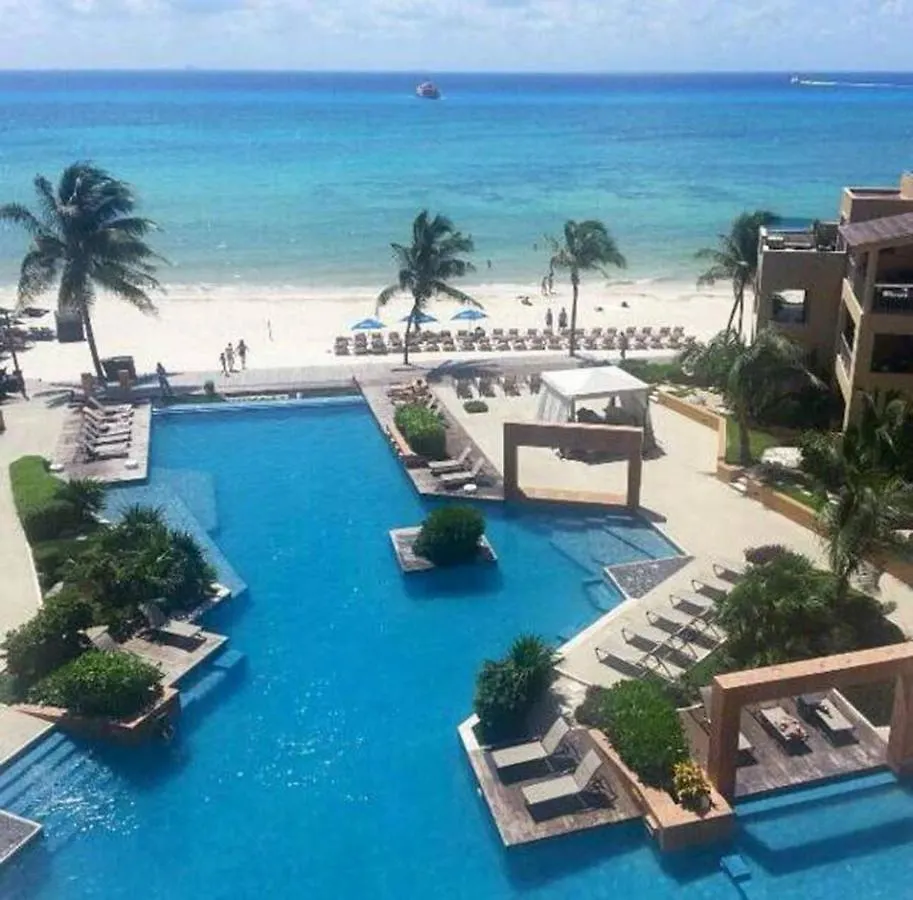 El Faro 102 Reef Apartment Playa del Carmen